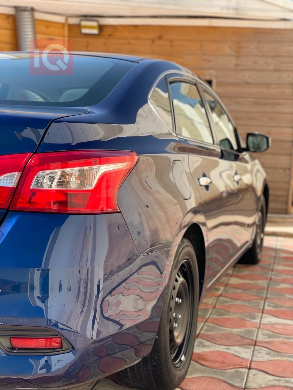 Nissan Sentra